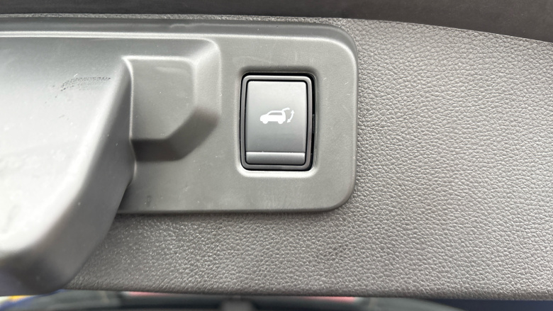 Renault Symbioz 1.8 E-Tech FHEV 160 Iconic Esprit Alpine 5dr Auto Hybrid Estate